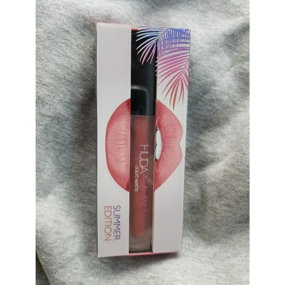 Jetsetter Liquid Matte Lipstick